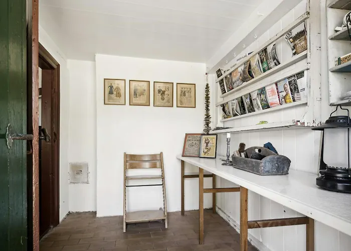 Bygone Time At Cartwright's Farm In