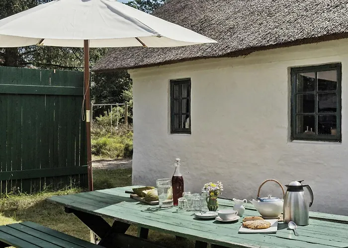 Bygone Time At Cartwright's Farm In Feriehus